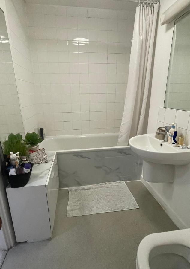 Spacious One Bedroom Ft In Central London King'S Cross Londres Exterior foto